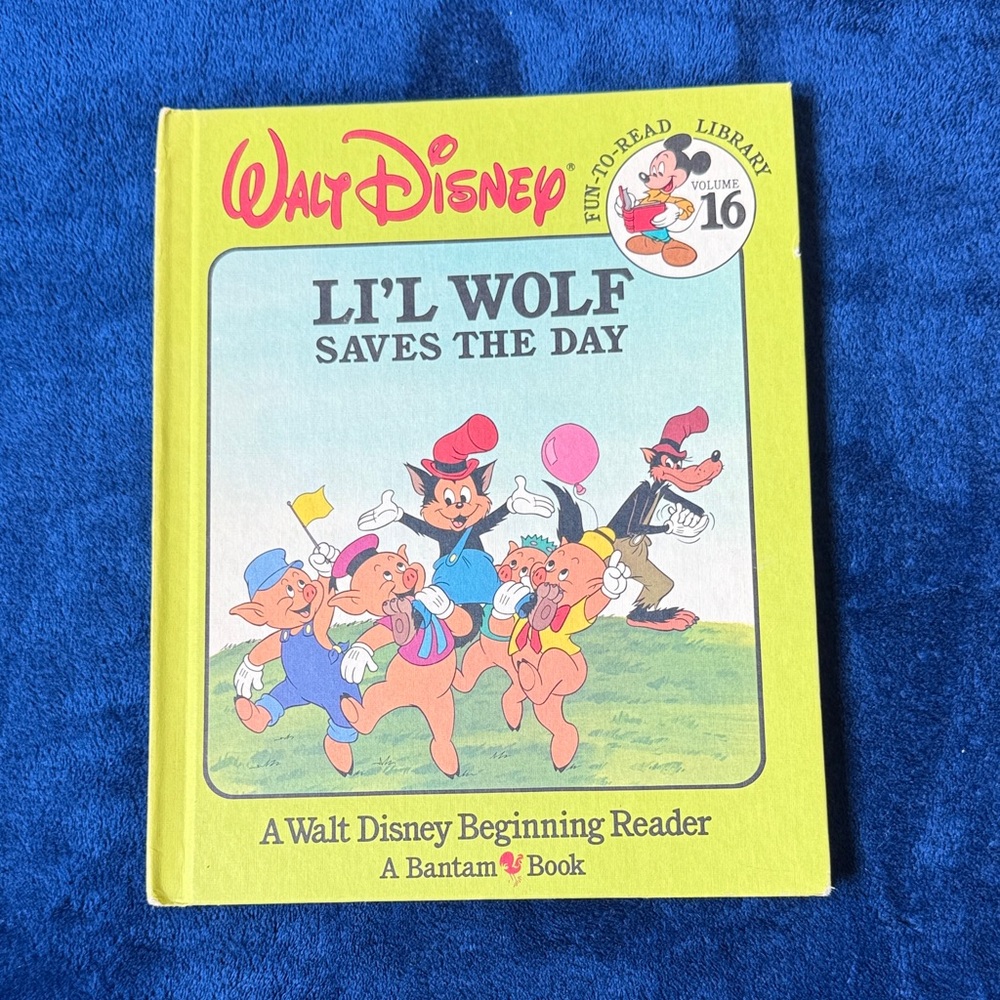 Disney Li'l Wolf Saves the Day - Green Cover - vintage